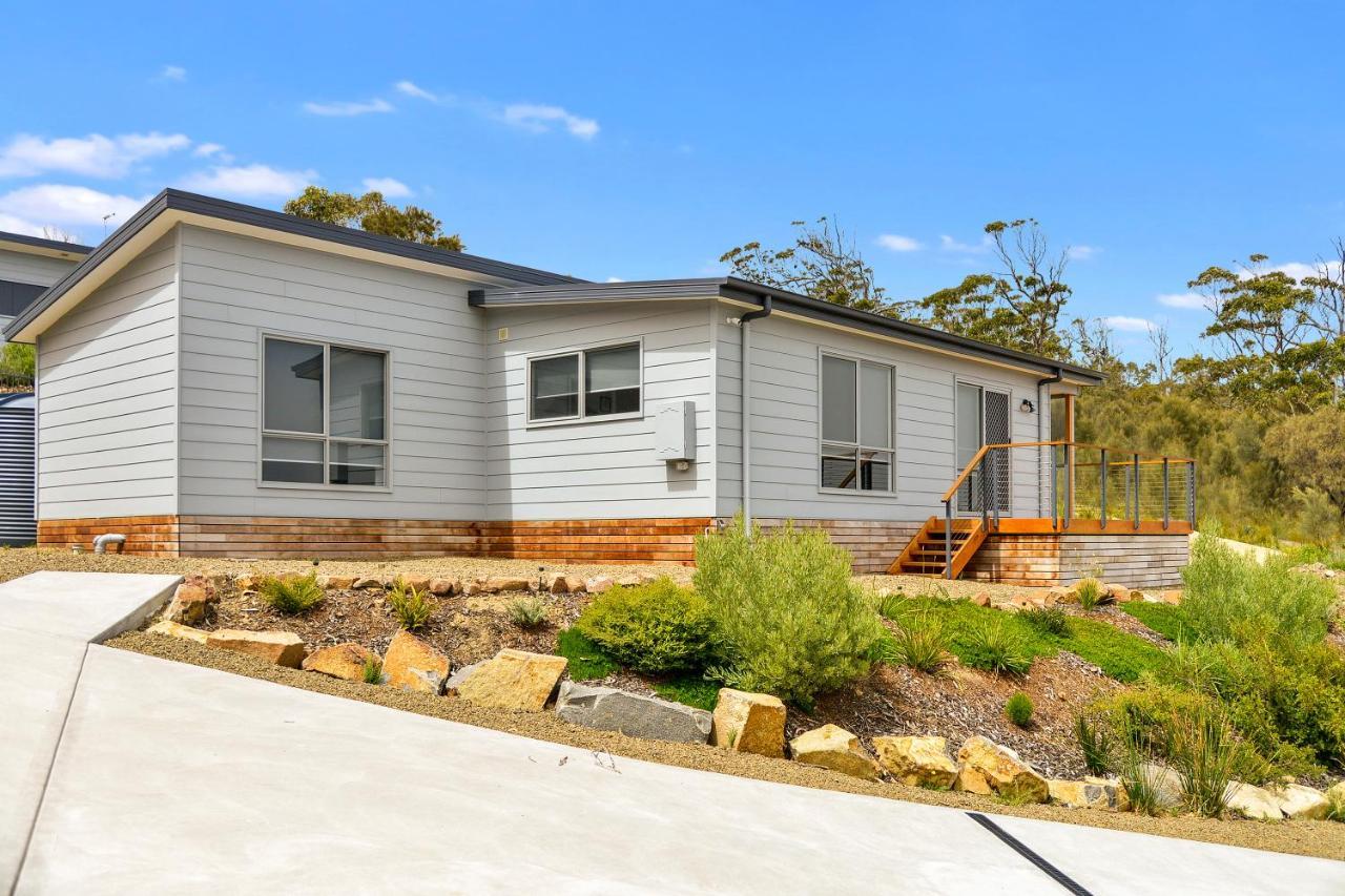 Chill Tasmania Villa White Beach Exterior photo